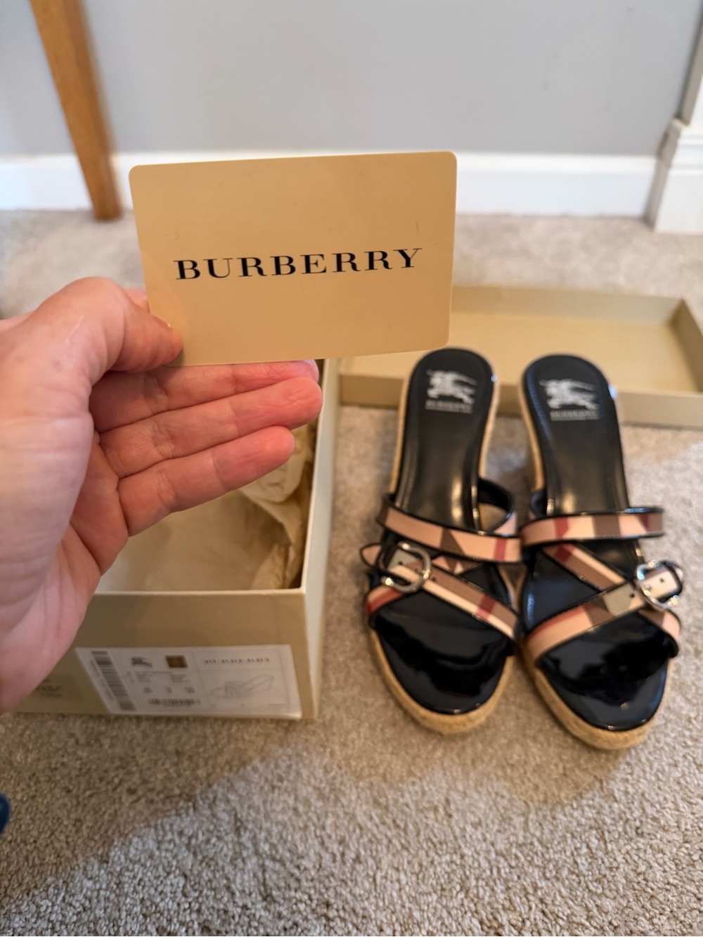 Burberry Black Patent & Vintage Check Wedge Sandals— size 39 - Picture 5 of 11